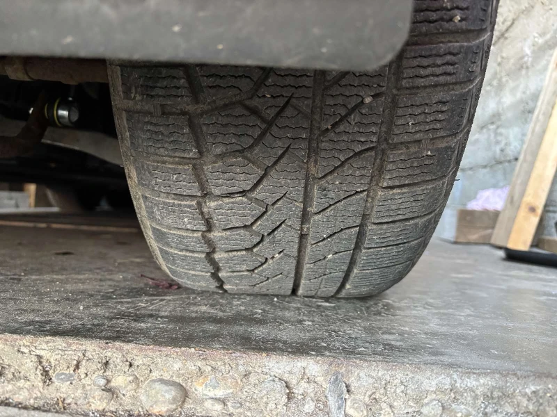 BMW 523 E60, снимка 15 - Автомобили и джипове - 52524565