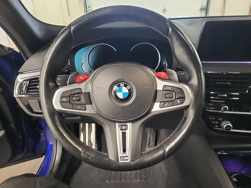 BMW M5 2018 * БЕЗ ПЪРВОНАЧАЛНА ВНОСКА* , снимка 11 - Автомобили и джипове - 52879652