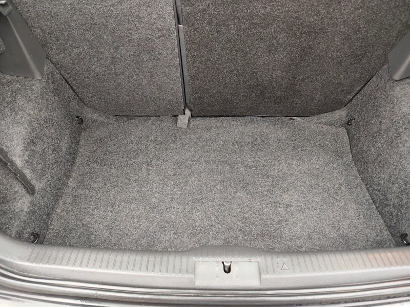 VW Polo 1.4TDi - Italia, снимка 14 - Автомобили и джипове - 52891527