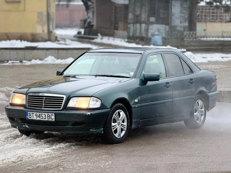 Mercedes-Benz C 250 2.5TDI 150, снимка 3 - Автомобили и джипове - 53100422
