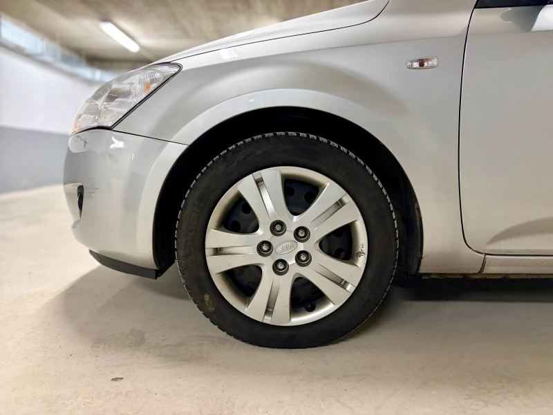 Kia Ceed 1.4 CVVT, снимка 7 - Автомобили и джипове - 53586881