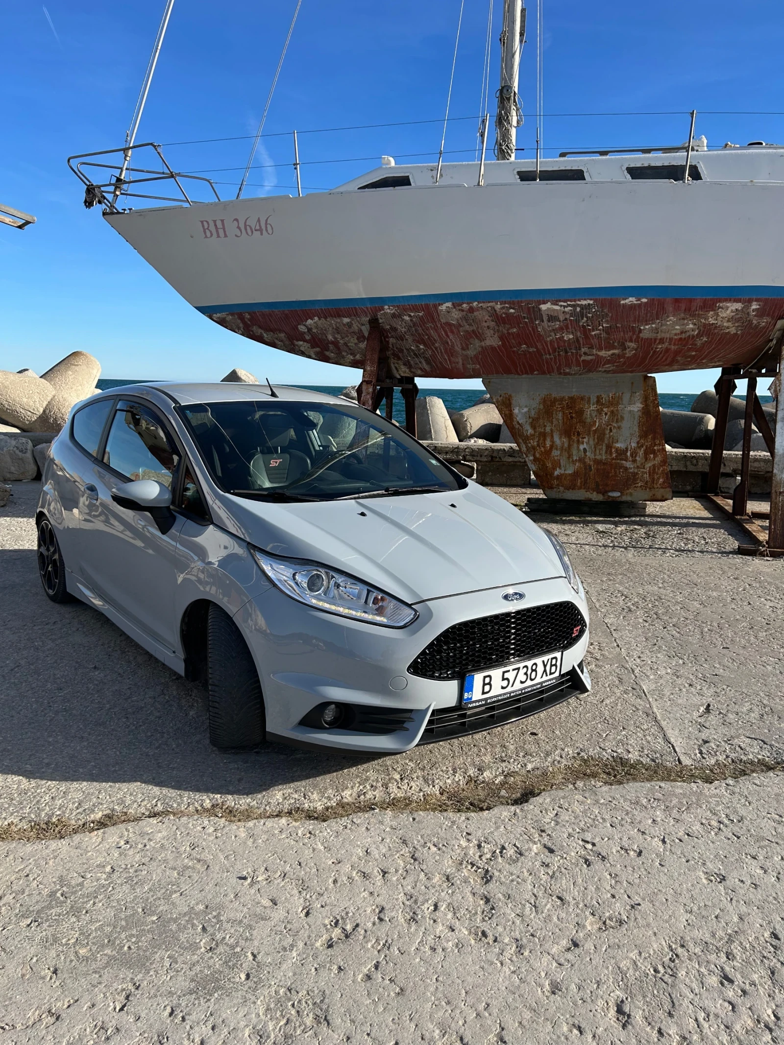 Ford Fiesta ST200, снимка 2 - Автомобили и джипове - 54076523