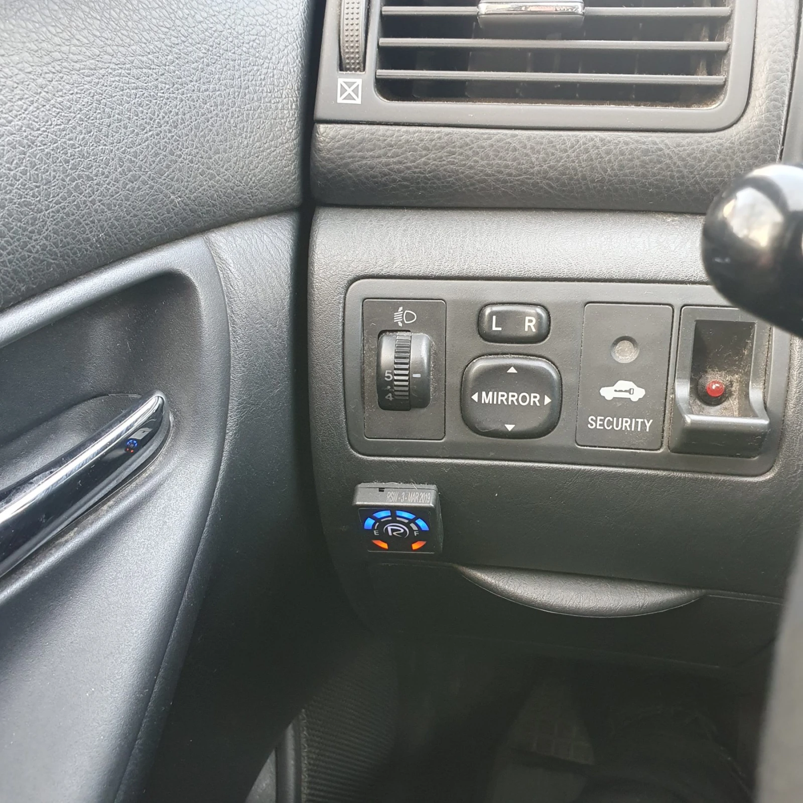 Toyota Corolla 1.6 vvt-i facelift бензин + газ 2006г. - изображение 9
