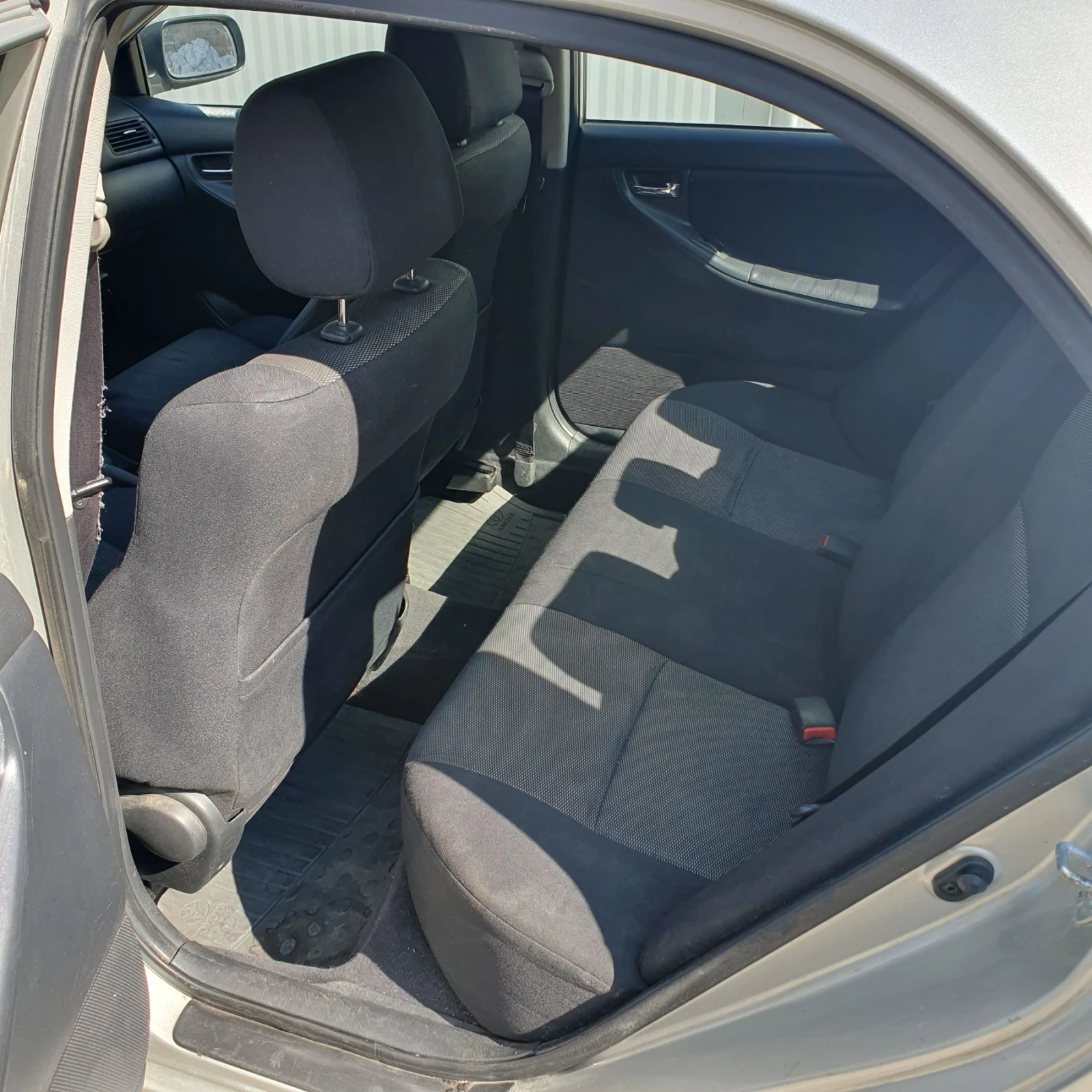 Toyota Corolla 1.6 vvt-i facelift бензин + газ 2006г. - изображение 2