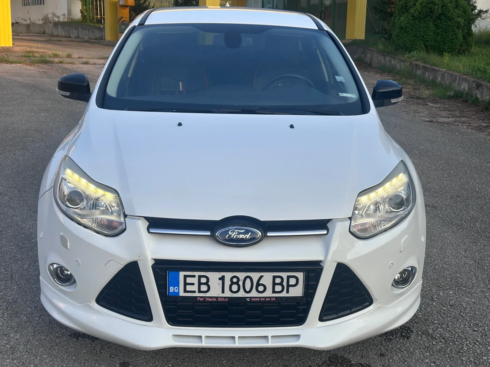 Ford Focus 2.0 TDCi 140кс АВТОМАТ ST 2014г - изображение 2