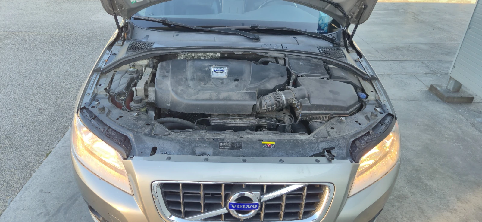 Volvo V70 D3 - изображение 5