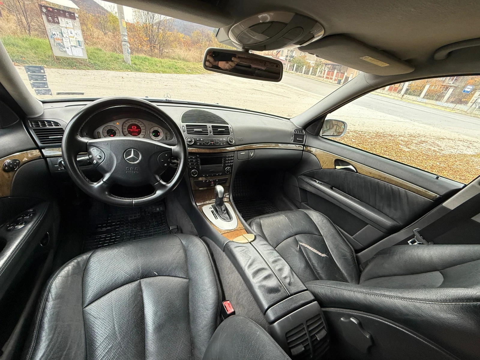 Mercedes-Benz E 270 CDI AVANTGARDE - изображение 8