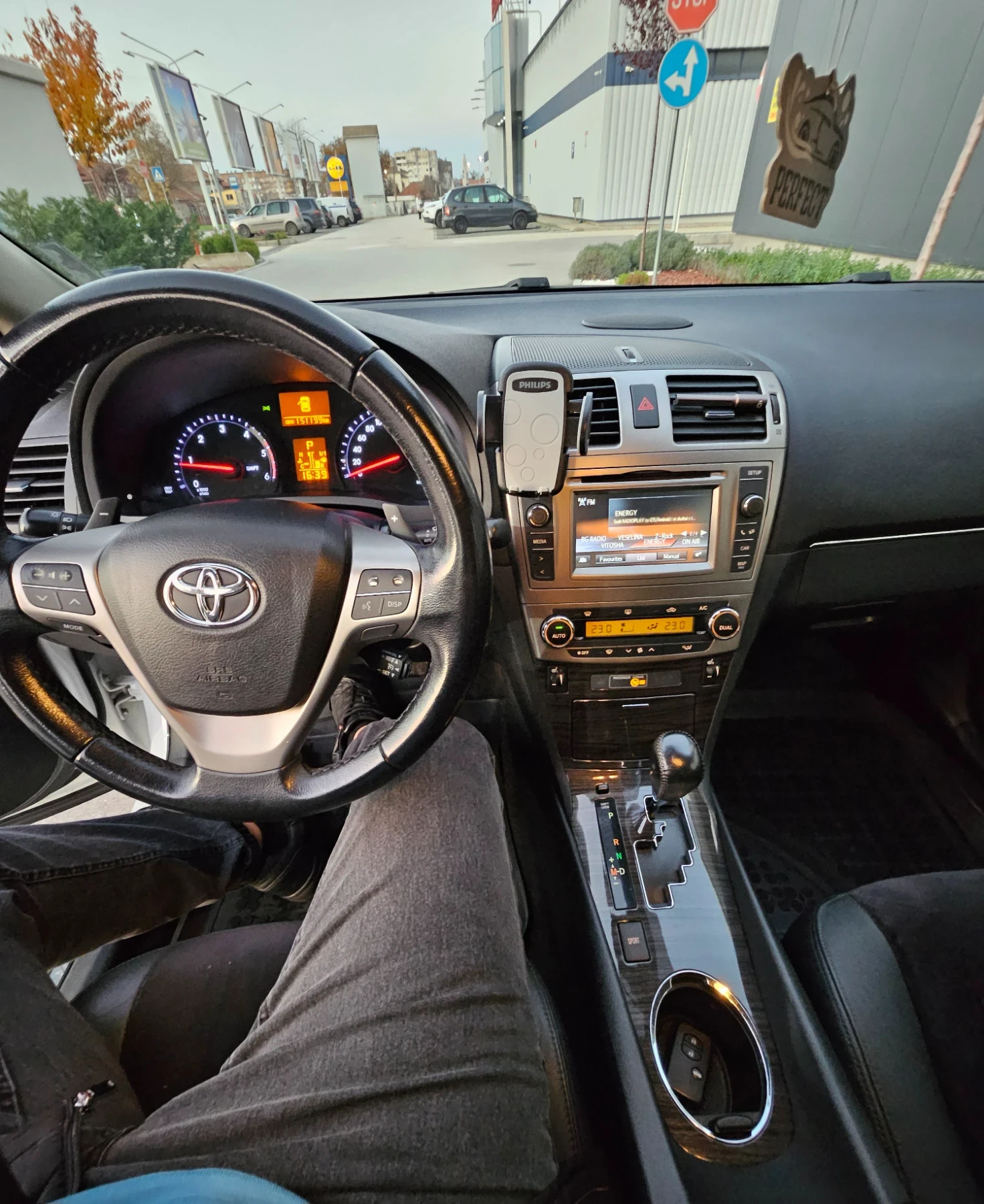 Toyota Avensis 2.2 dizel 150 к.с EDITION-FACELIFT - изображение 9