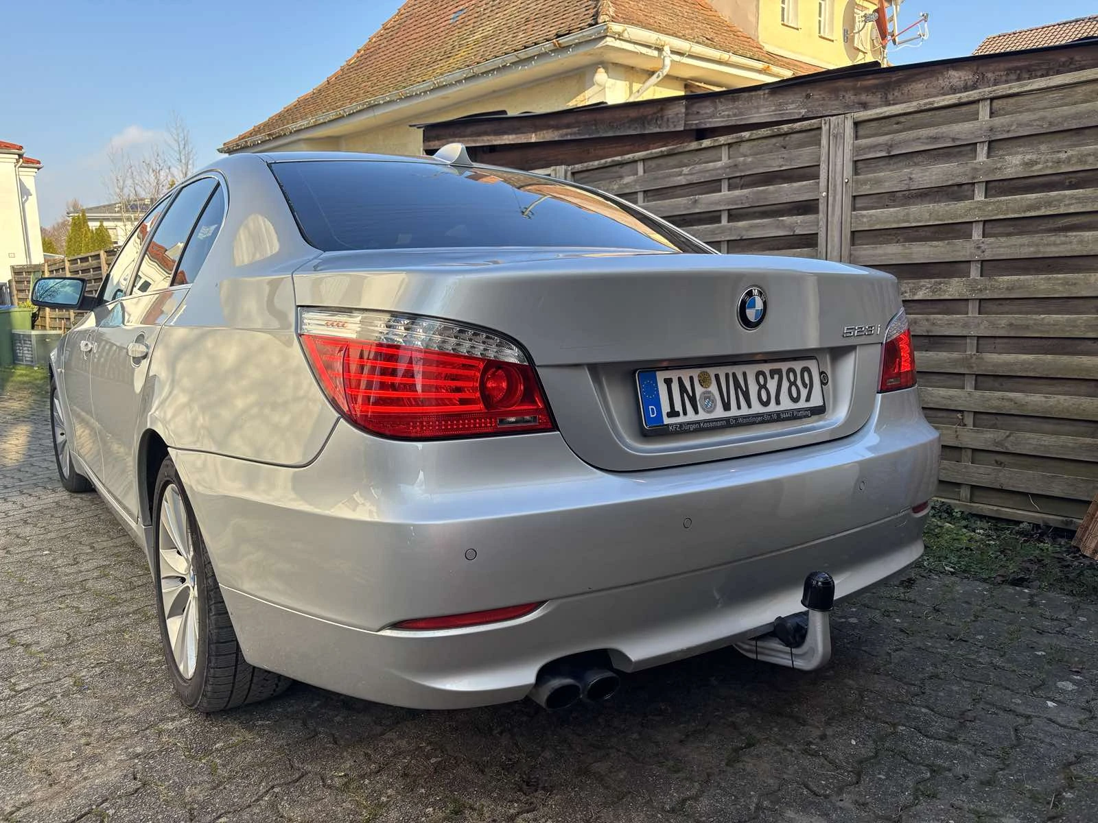 BMW 523 E60 - изображение 4