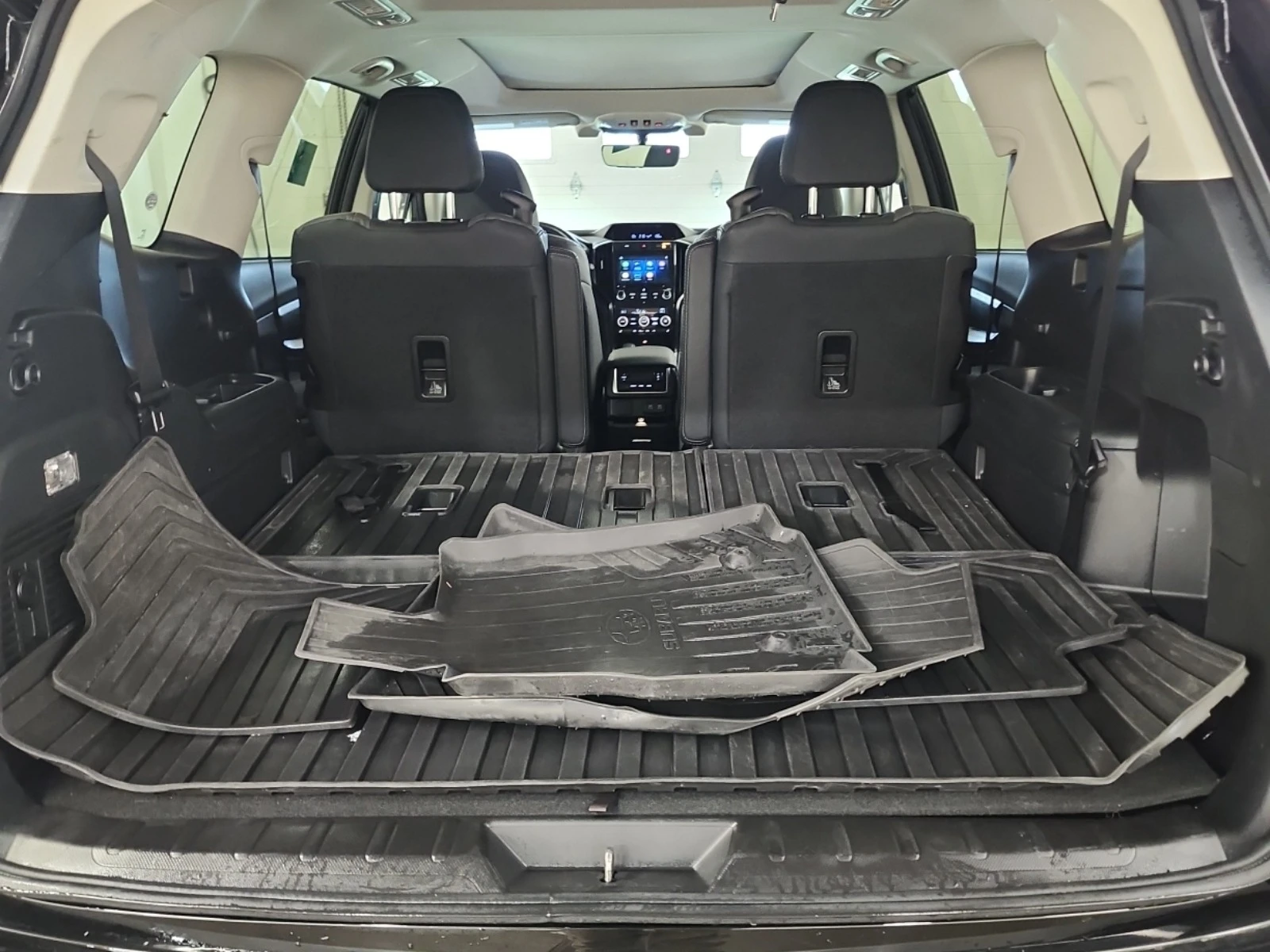 Subaru Ascent ONYX * * CARFAX * * ���� ������ * *  | Mobile.bg � ����������� 10