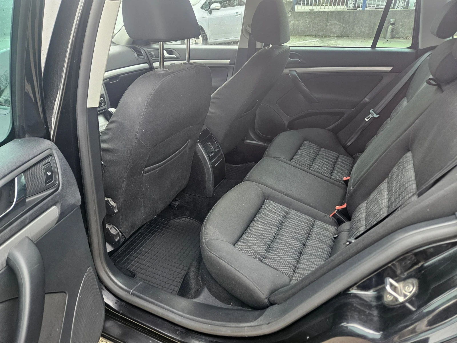 Skoda Octavia 1.8 160 �.� 4?4 | Mobile.bg � ����������� 11