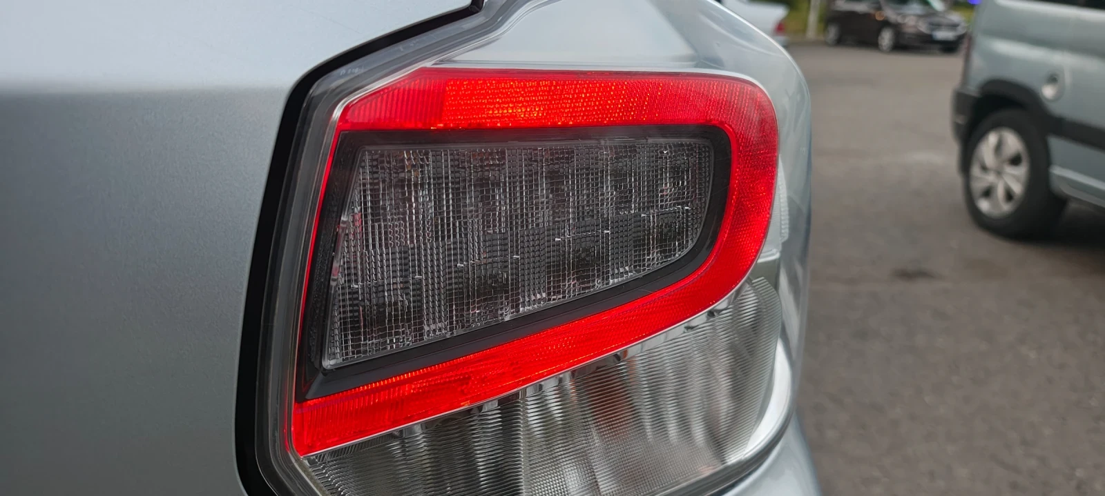 Subaru XV 1.6 Facelift LPG, снимка 2 - Автомобили и джипове - 54416601