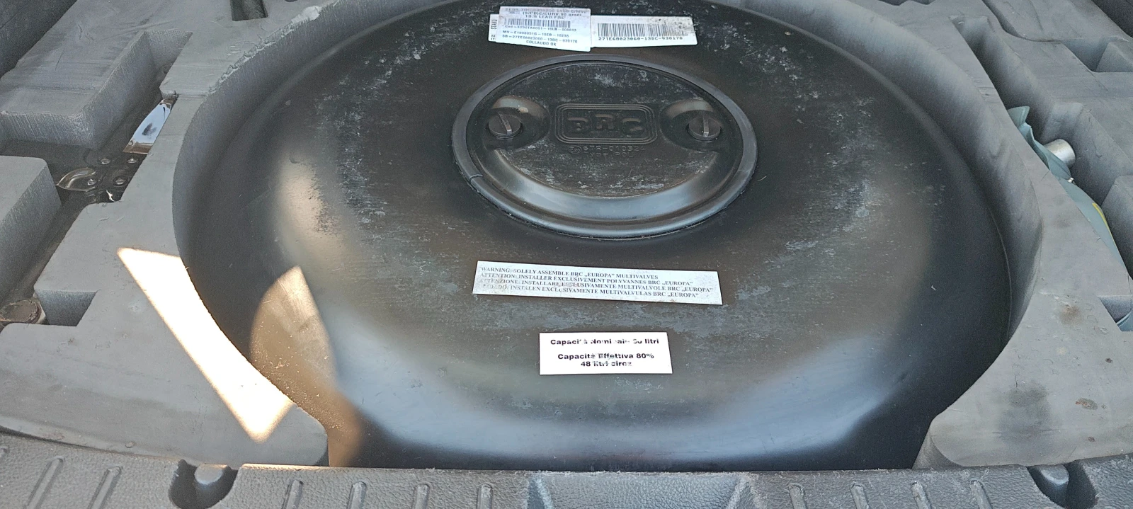 Subaru XV 1.6 Facelift LPG, снимка 8 - Автомобили и джипове - 53706175