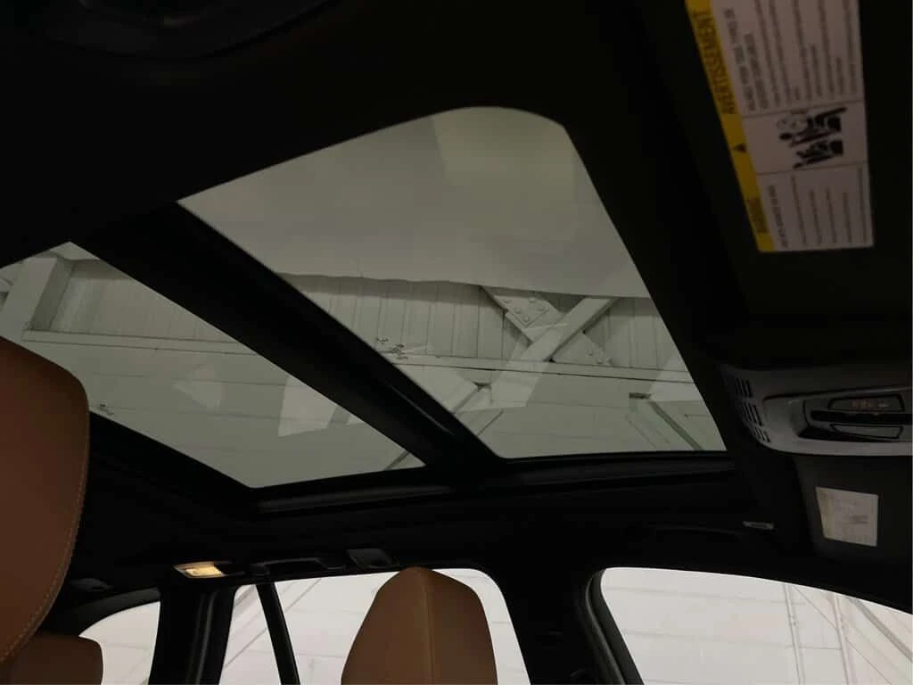 BMW 328 * 328I XDRIVE Wagon AWD Cuir Toit Mags Si?ges chau, снимка 12 - Автомобили и джипове - 53710319