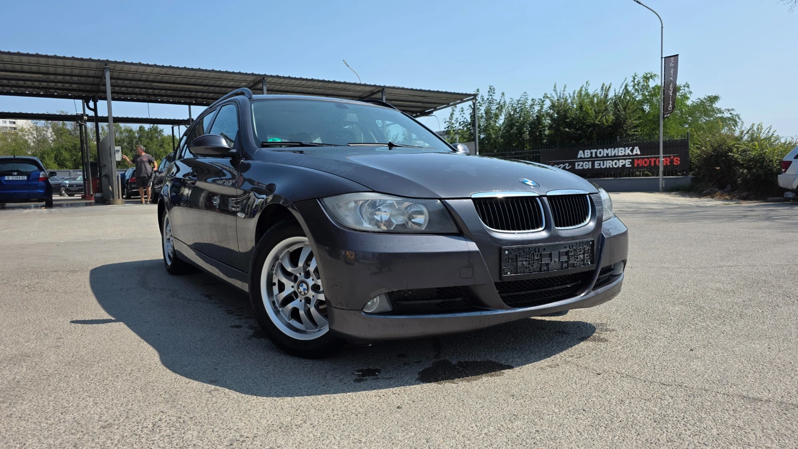 BMW 320 KATO ЧИСТО НОВ, снимка 3 - Автомобили и джипове - 53773125
