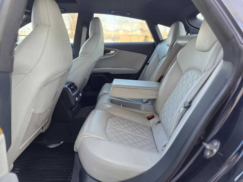 Audi S7 ПАМЕТ* BOSE* КАМЕРА* 4 ПОДГРЕВА, снимка 17 - Автомобили и джипове - 53894751