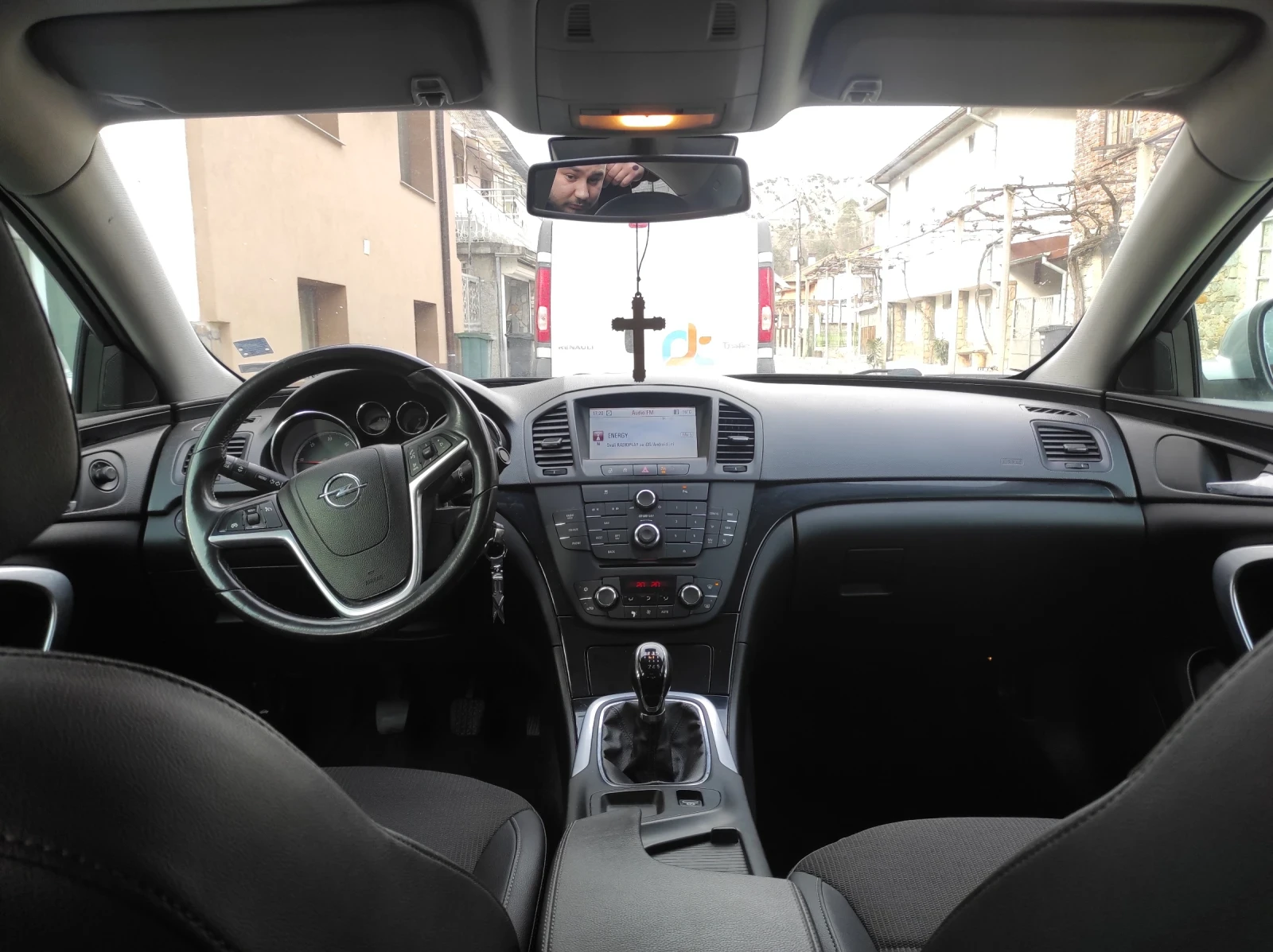 Opel Insignia, снимка 6 - Автомобили и джипове - 54057438