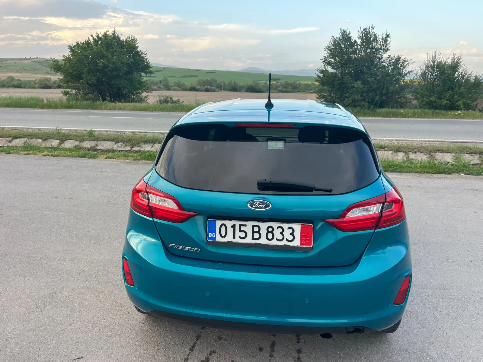 Ford Fiesta 1.0 Turbo TITANIUM , снимка 5 - Автомобили и джипове - 54568178