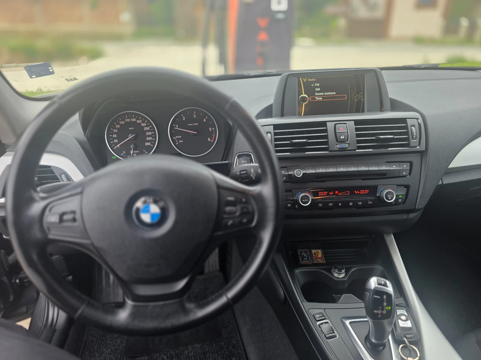 BMW 118 2.0 TDI, снимка 14 - Автомобили и джипове - 54584776