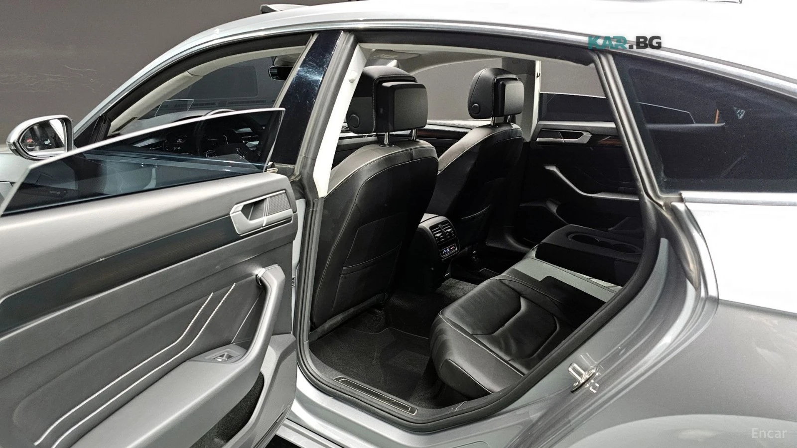 VW Arteon 2.0 TDI* PRESTIGE* КОЖА* ПАНО* ОБДУХВ* ПАНО* , снимка 12 - Автомобили и джипове - 54823823