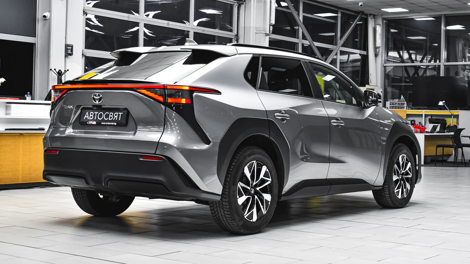 Toyota bZ4X Comfort 71.4 kWh BEV, снимка 6 - Автомобили и джипове - 54883390