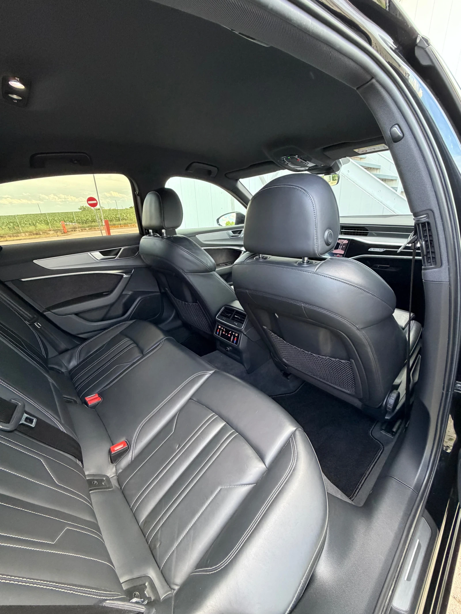 Audi A6 45 TDI* S line* Virtual Cocpit* 360* КАМЕРИ, снимка 14 - Автомобили и джипове - 54967239