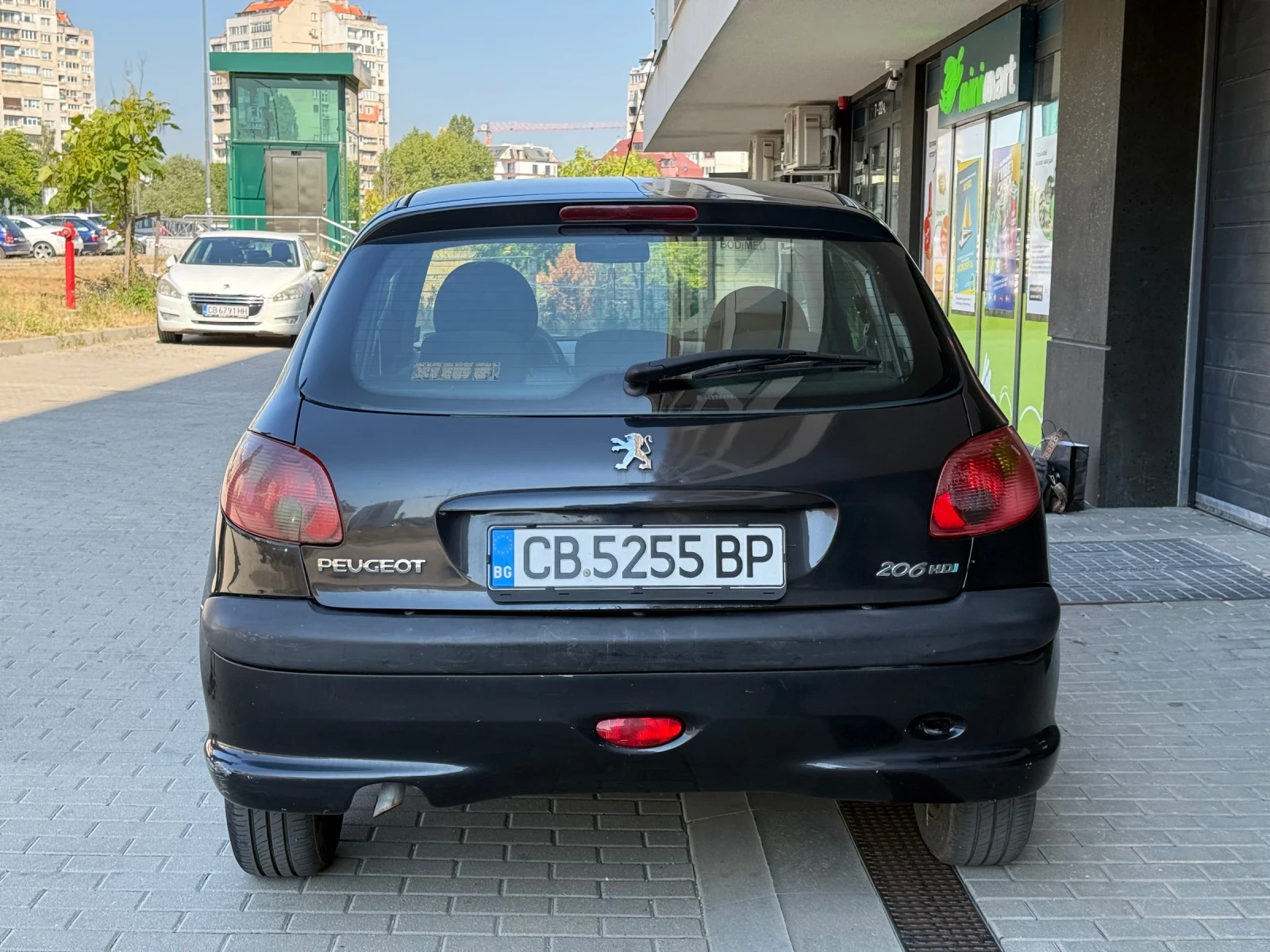Peugeot 208 1.4 HDI ECO НОВИ ГУМИ= = НАПЪЛНО ОБСЛУЖЕНА, снимка 4 - Автомобили и джипове - 55589561
