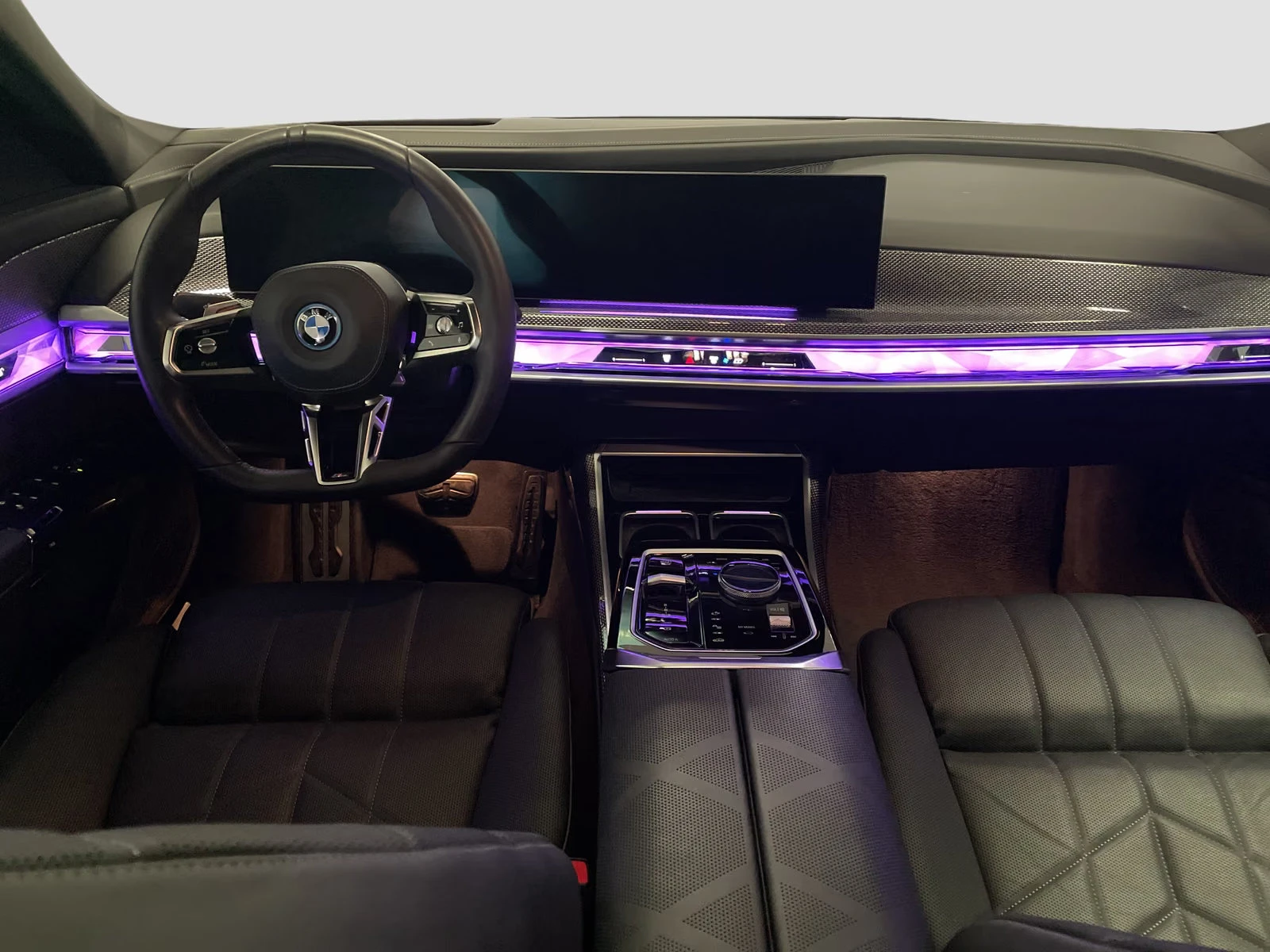 BMW i7 eDRIVE/50/M-SPORT/PANO/360/ACC/VENT/RWD/900z, снимка 9 - Автомобили и джипове - 56193768