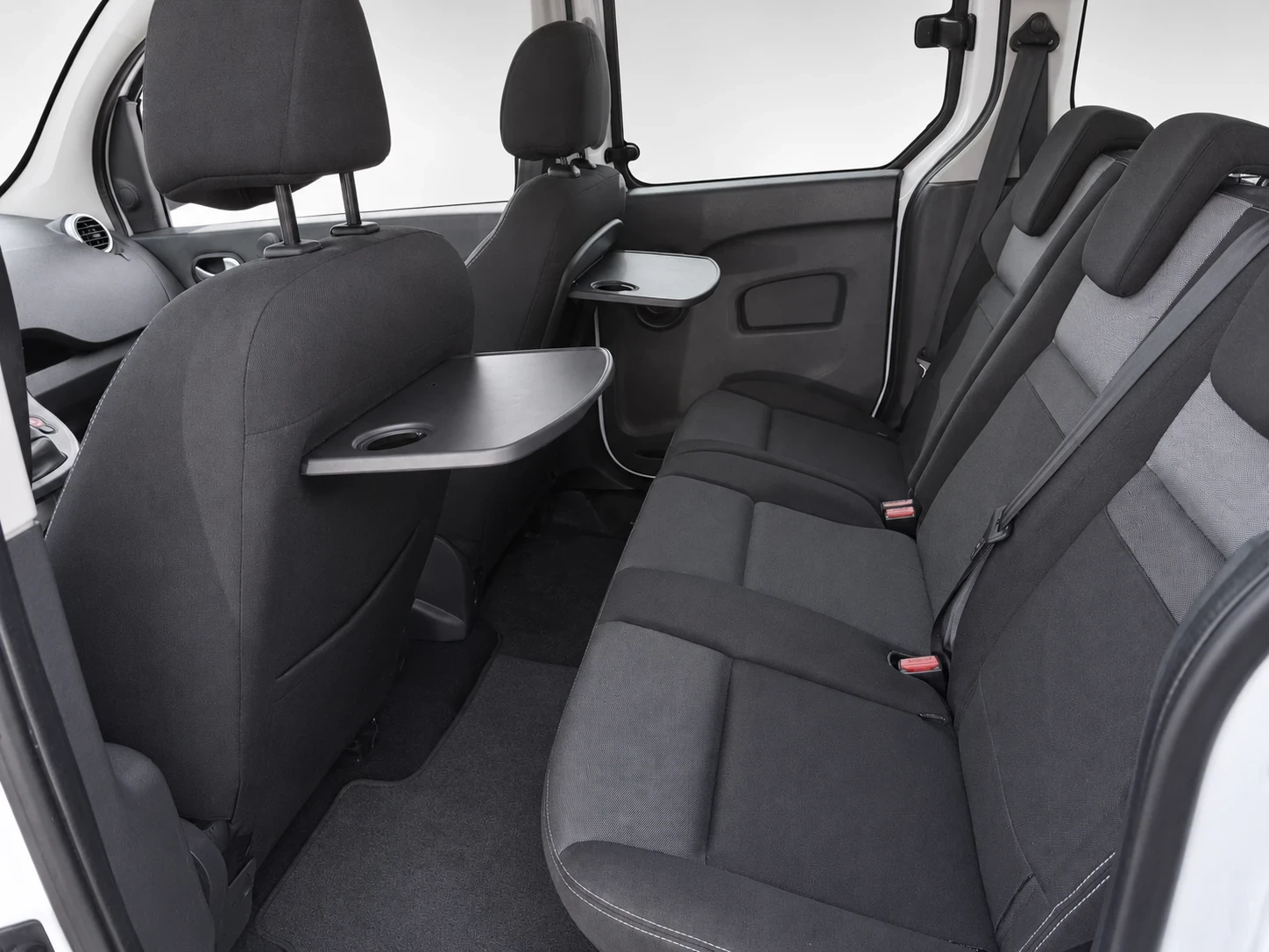 Renault Kangoo  1.5 dCi 90 кc Limited Euro 6b, снимка 13 - Автомобили и джипове - 56327107