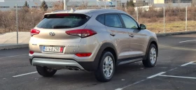 Hyundai Tucson 2.0 crdi 4x4 136 LED Automat , снимка 6