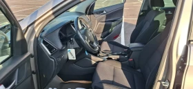 Hyundai Tucson 2.0 crdi 4x4 136 LED Automat , снимка 9