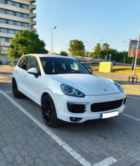 Porsche Cayenne FULL LED/CAMERA/PANORAMA/BOSE/F1, снимка 2
