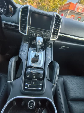 Porsche Cayenne FULL LED/CAMERA/PANORAMA/BOSE/F1, снимка 14