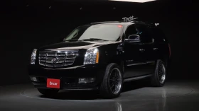 ������ Cadillac Escalade