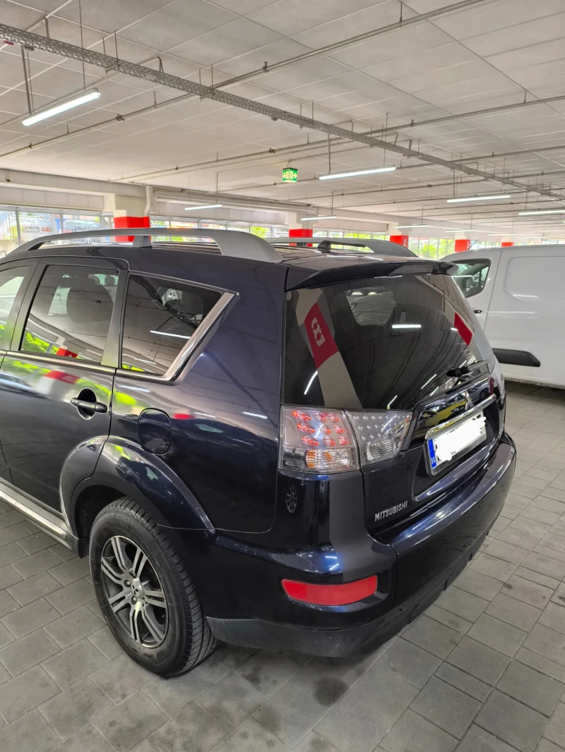 Mitsubishi Outlander 2.0d 6 ск., снимка 5 - Автомобили и джипове - 51968805