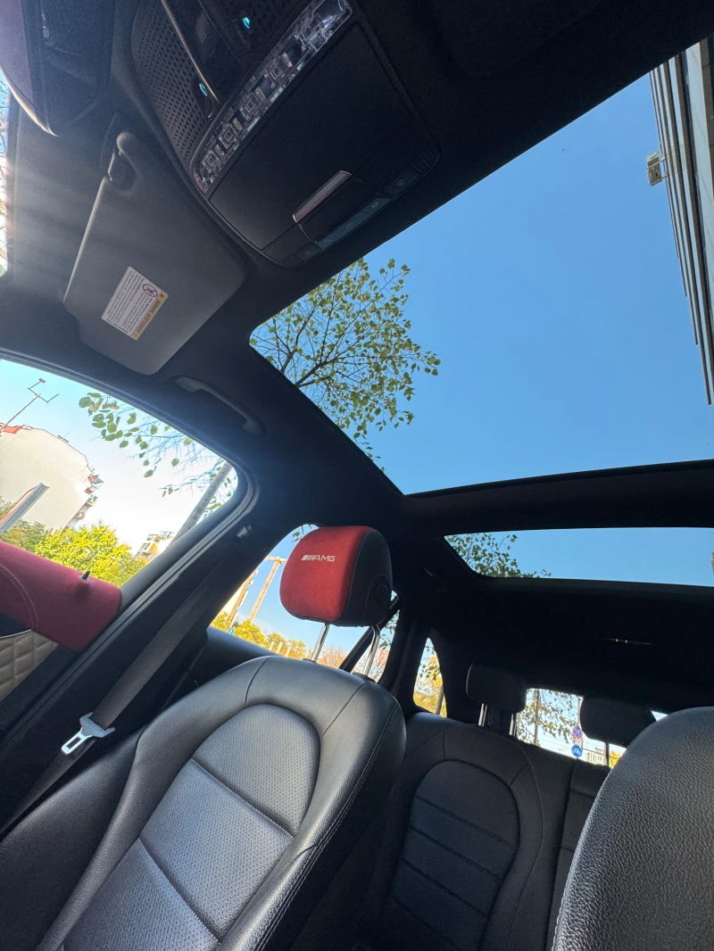 Mercedes-Benz GLC 300 4-MATIC AMG, снимка 17 - Автомобили и джипове - 52709223