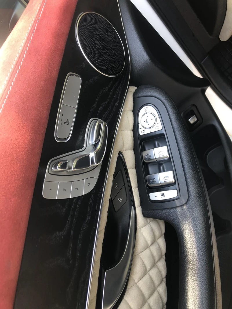 Mercedes-Benz GLC 300 4-MATIC AMG, снимка 11 - Автомобили и джипове - 52709223