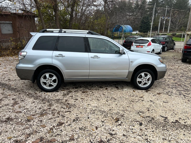 Mitsubishi Outlander 2.4 4WD LPG AUTOMAT, снимка 6 - Автомобили и джипове - 52652479