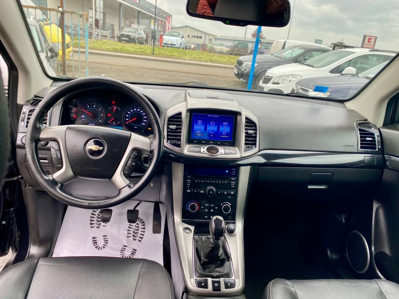 Chevrolet Captiva, снимка 9 - Автомобили и джипове - 53237756
