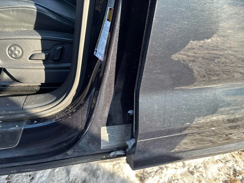 Audi SQ5 * Technik * CARFAX * БЕЗ ПЪРВОНАЧАЛНА ВНОСКА, снимка 10 - Автомобили и джипове - 53289966