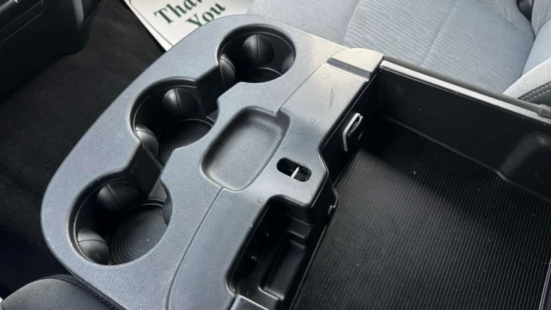 Dodge RAM 2500 Big Horn 4x4 Crew Cab 8  Box * Подгреви * Carfax, снимка 10 - Автомобили и джипове - 53561387