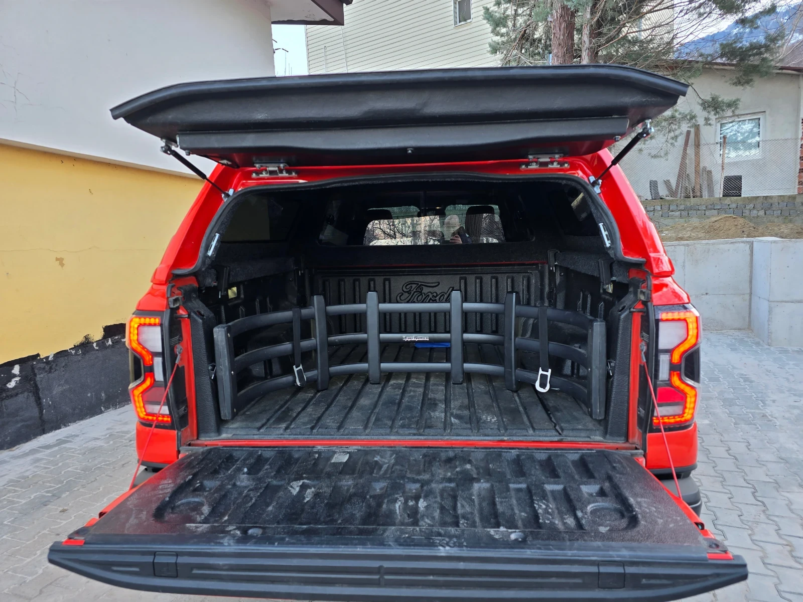 Ford Ranger Raptor 3.0 Bi-Turbo 297 к.с.  - изображение 6