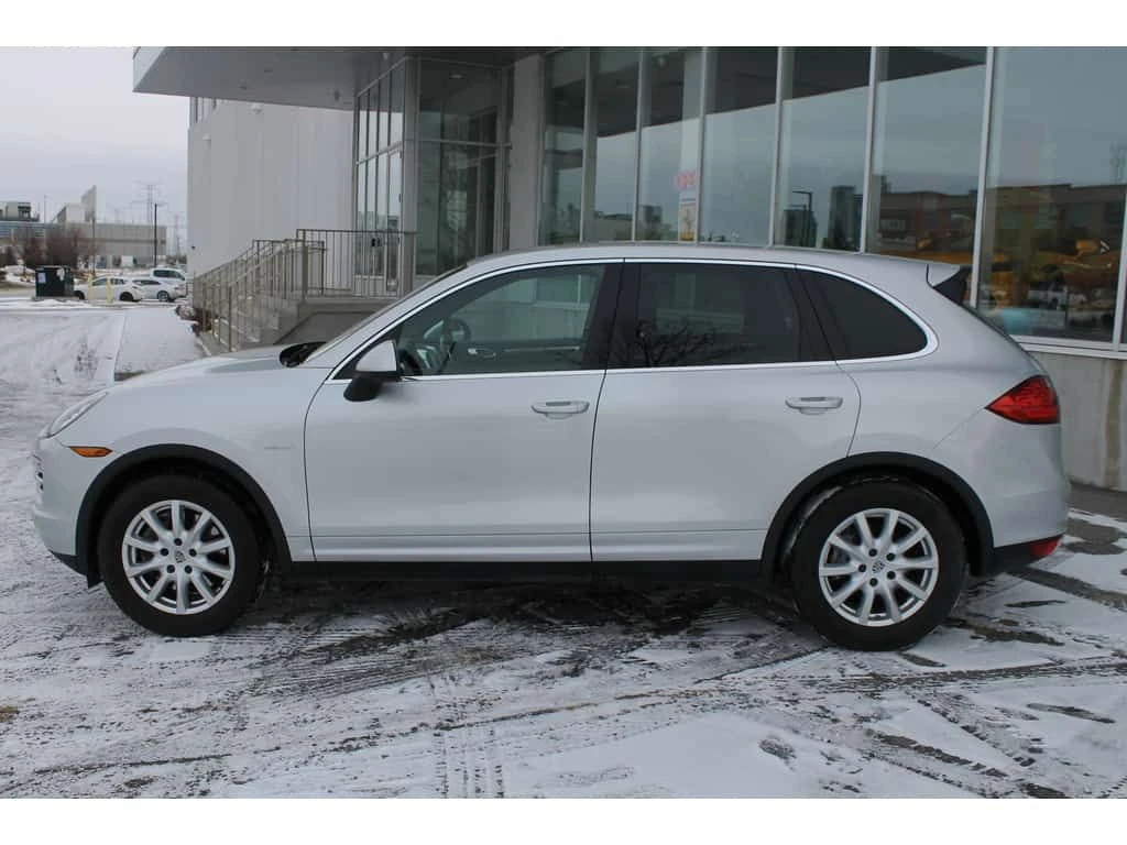 Porsche Cayenne * AWD 4dr Diesel * CARFAX * ЦЕНА ДО БГ - изображение 4