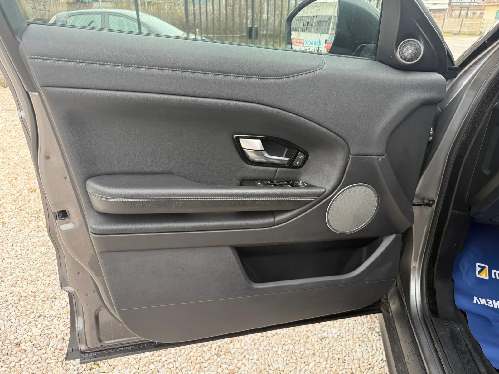 Land Rover Range Rover Evoque R-DYNAMIC 2.0 �����, 4x4, 117000 ��., E��� 6 � | Mobile.bg � ����������� 17