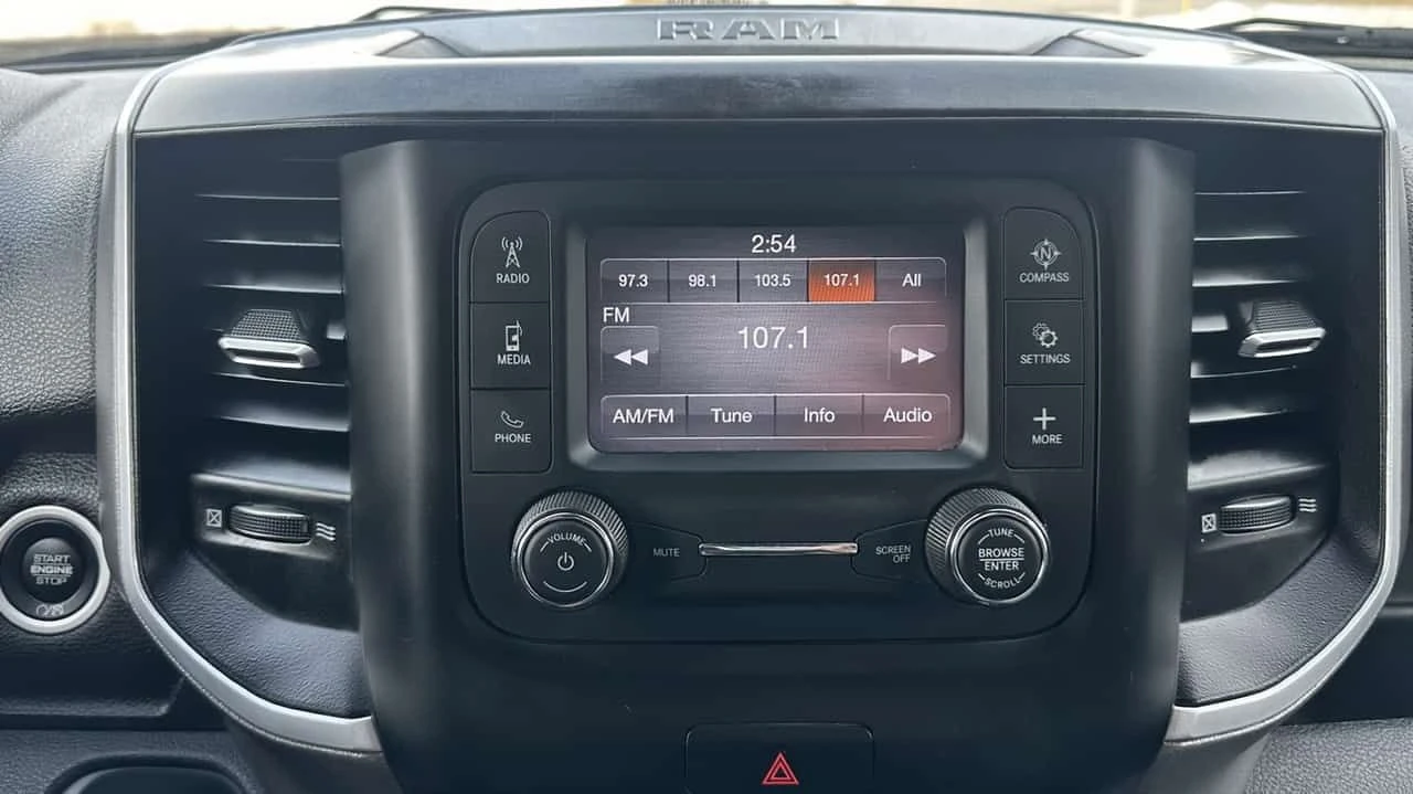 Dodge RAM 2500 Big Horn 4x4 Crew Cab 8  Box * �������� * Carfax | Mobile.bg � ����������� 16