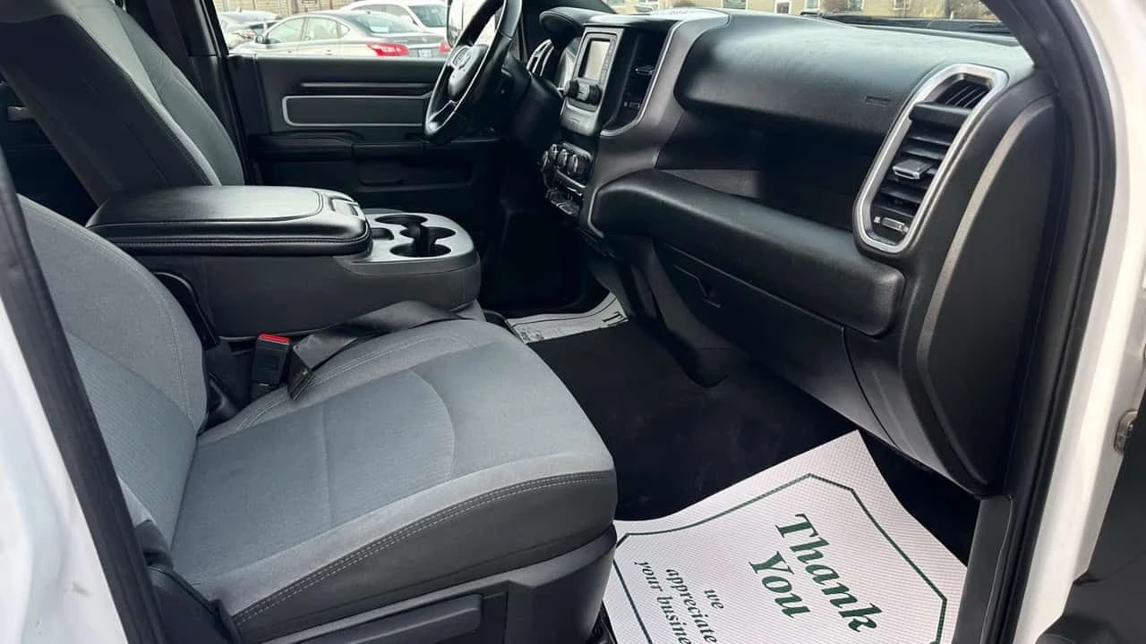 Dodge RAM 2500 Big Horn 4x4 Crew Cab 8  Box * �������� * Carfax | Mobile.bg � ����������� 13