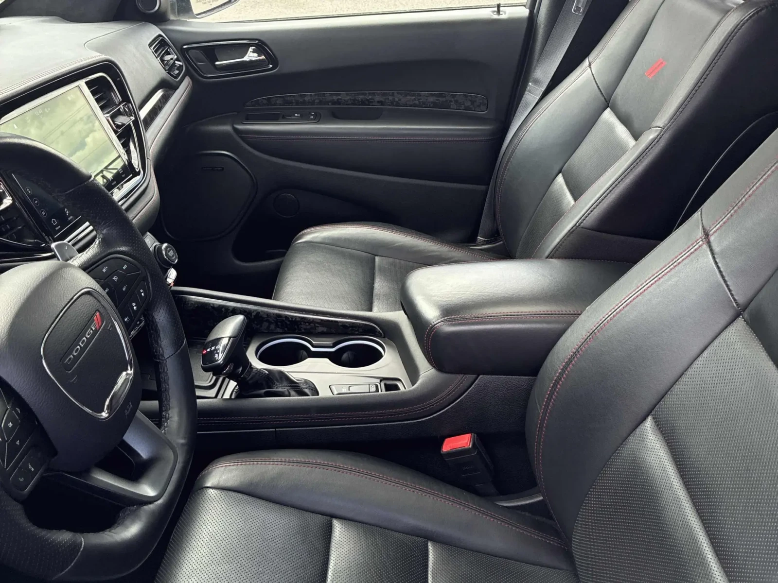 Dodge Durango CARFAX * АВТО КРЕДИТ * ПРОГНОЗНА ЦЕНА ДО БГ * , снимка 10 - Автомобили и джипове - 54623657