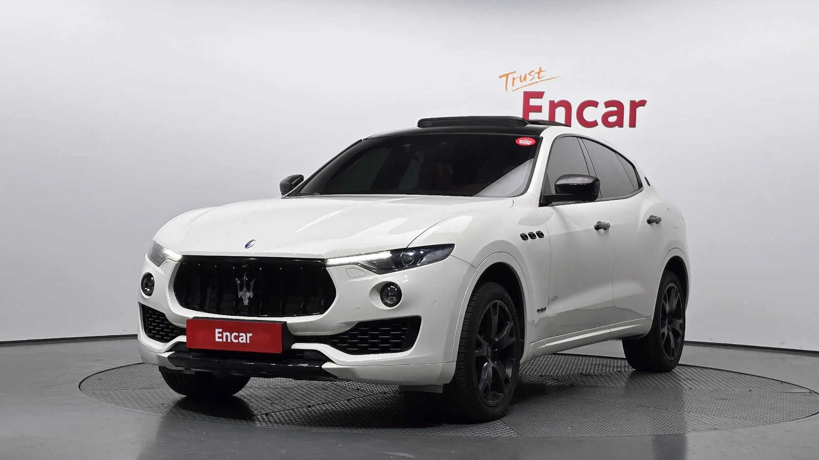 Maserati Levante 3.0* ЕЛ. БАГАЖНИК* BLIND SPOT* ЛЮК* КРАЙНА ЦЕНА