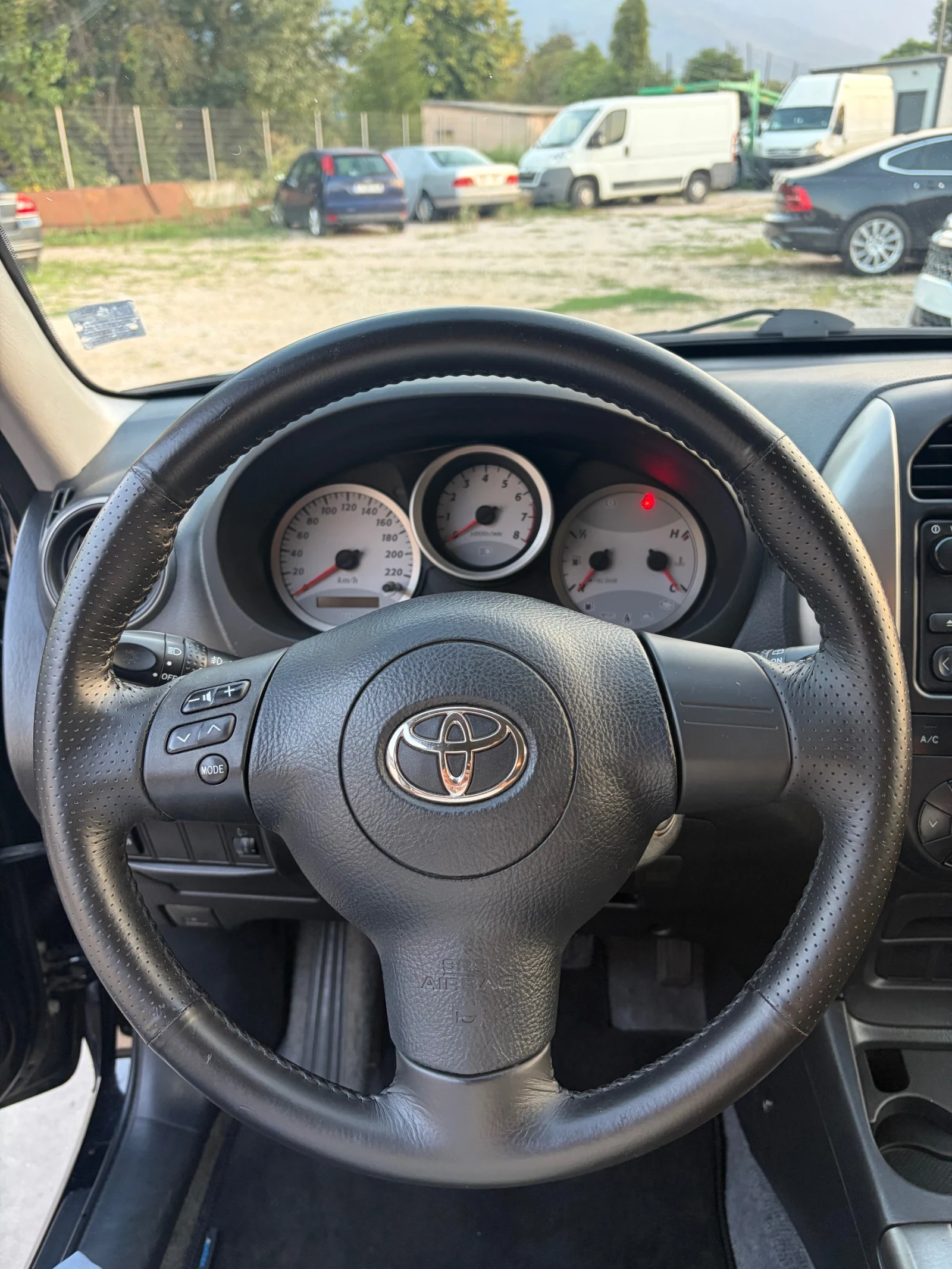 Toyota Rav4 RAV 4 2.0 Бензин 4х4 ТОП, снимка 13 - Автомобили и джипове - 55618556