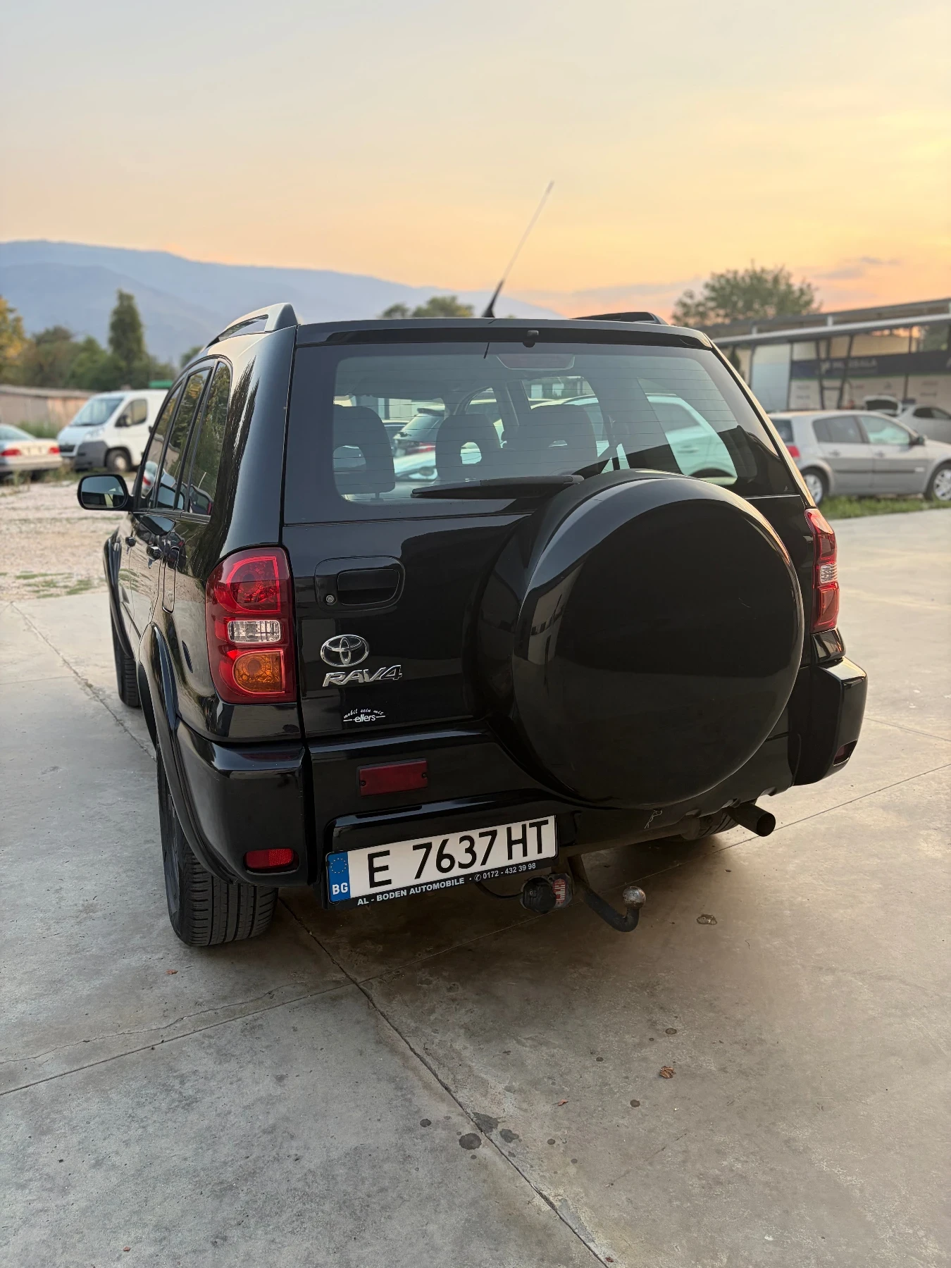 Toyota Rav4 RAV 4 2.0 Бензин 4х4 ТОП, снимка 5 - Автомобили и джипове - 55618556